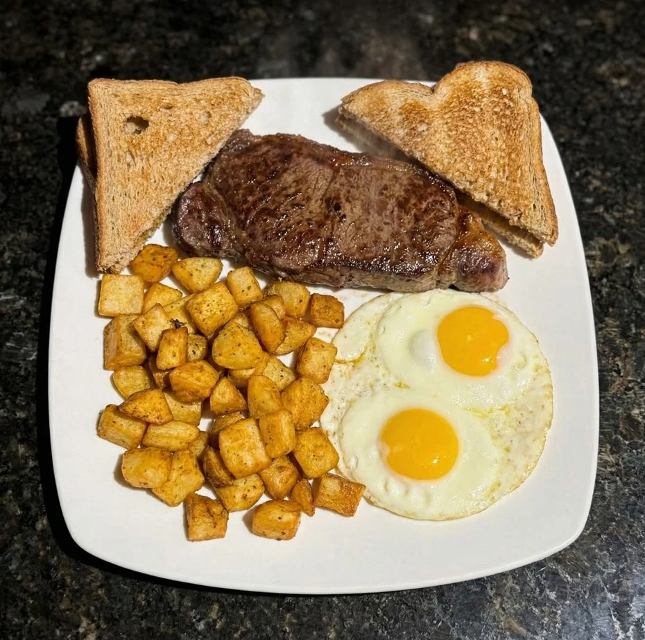Striploin steak breakfast at Cowboys Taphouse NE Calgary - with eggs, hash browns and toast